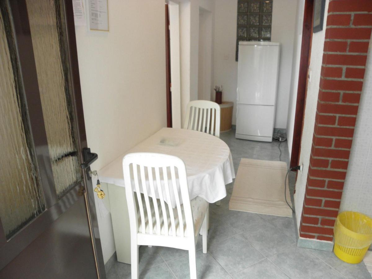 Apartments Neda Lukovo Šugarje Buitenkant foto